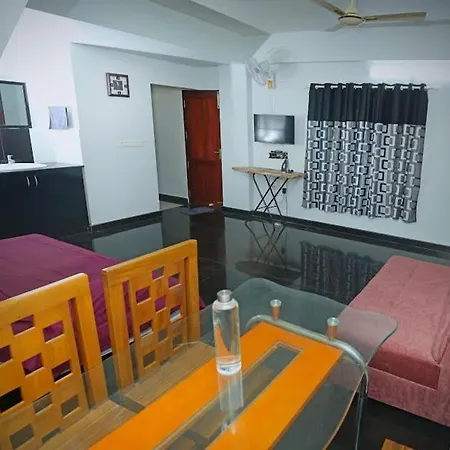 Aastha Apartment Thiruvananthapuram Exterior photo