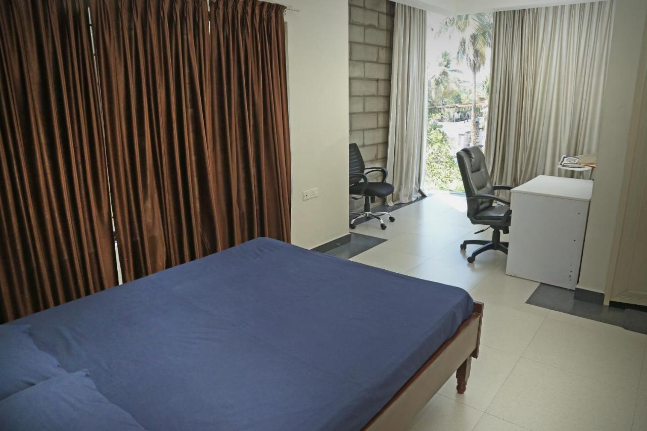 Aastha Apartment