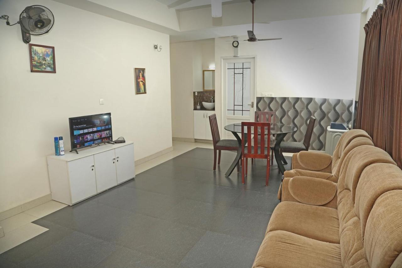 Aastha Apartment Thiruvananthapuram