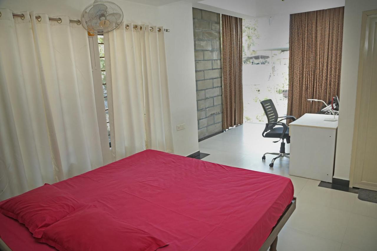 Apartment Aastha *
