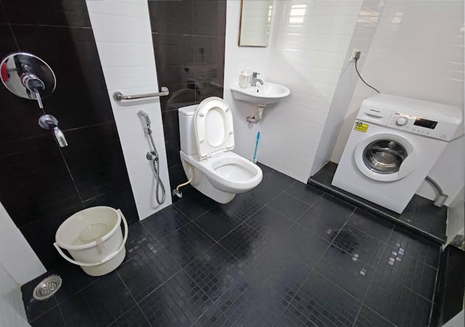Aastha Apartment Thiruvananthapuram